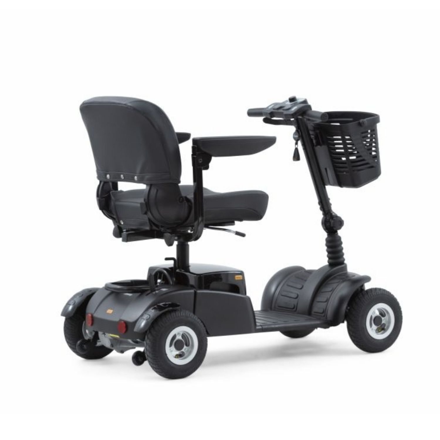 Vivo Kiralık Engelli ve Yaşlı Scooter 2 Portatif scooterın araba bagajına yerleştirilmiş hali